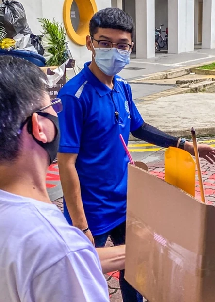 Kirby Poh's funeral services client rendering funeral service